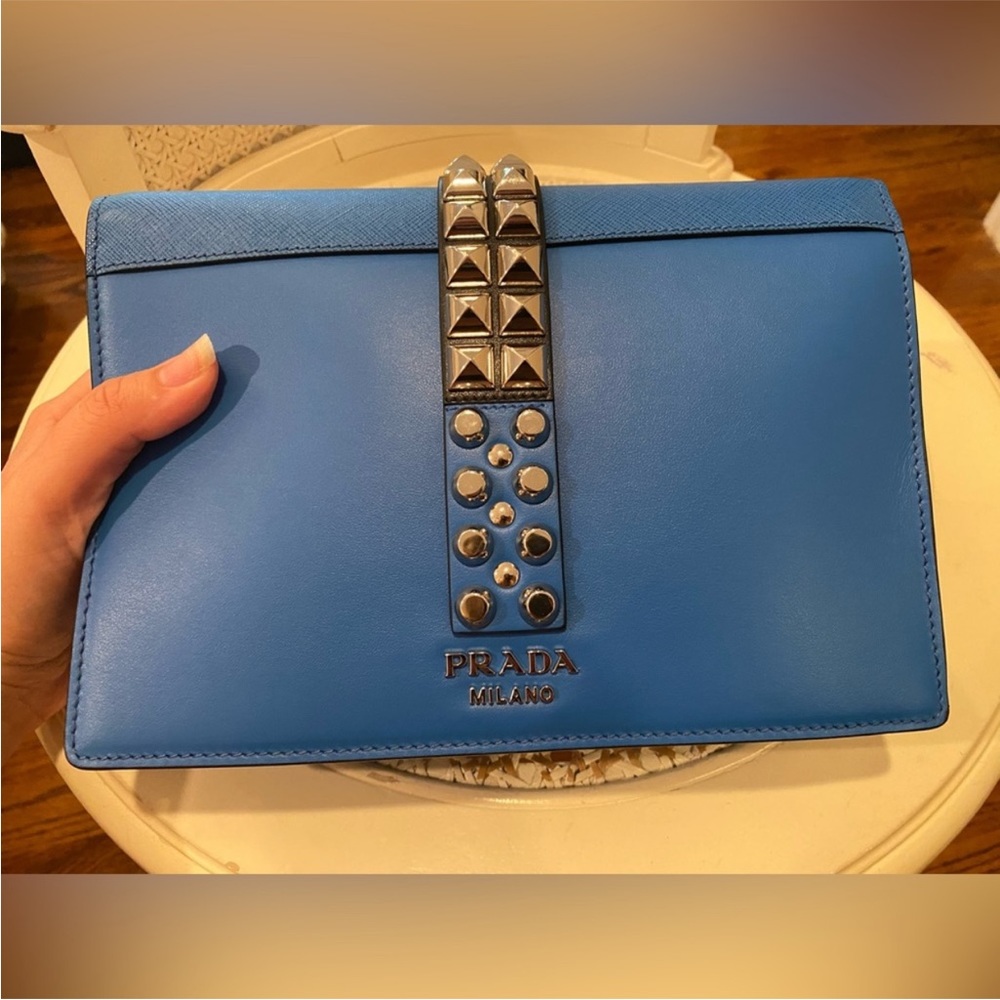 Authentic Prada bag - Picture 3 of 8